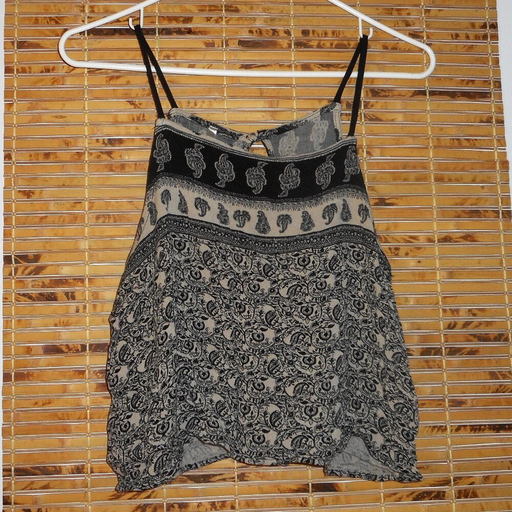 Mono B Hippie BOHO Short Paisley Print 100% Rayon Tank Top *Tag Size: M